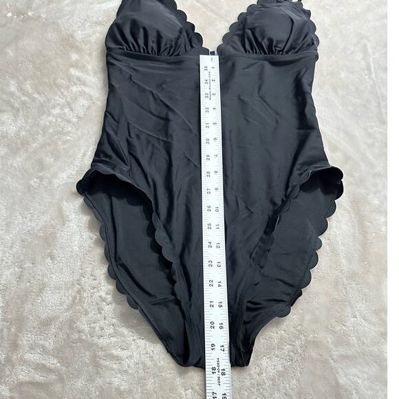 J.Crew Factory Scalloped One-Piece Swimsuit Women's Small Black NWT - Picture 9 of 11